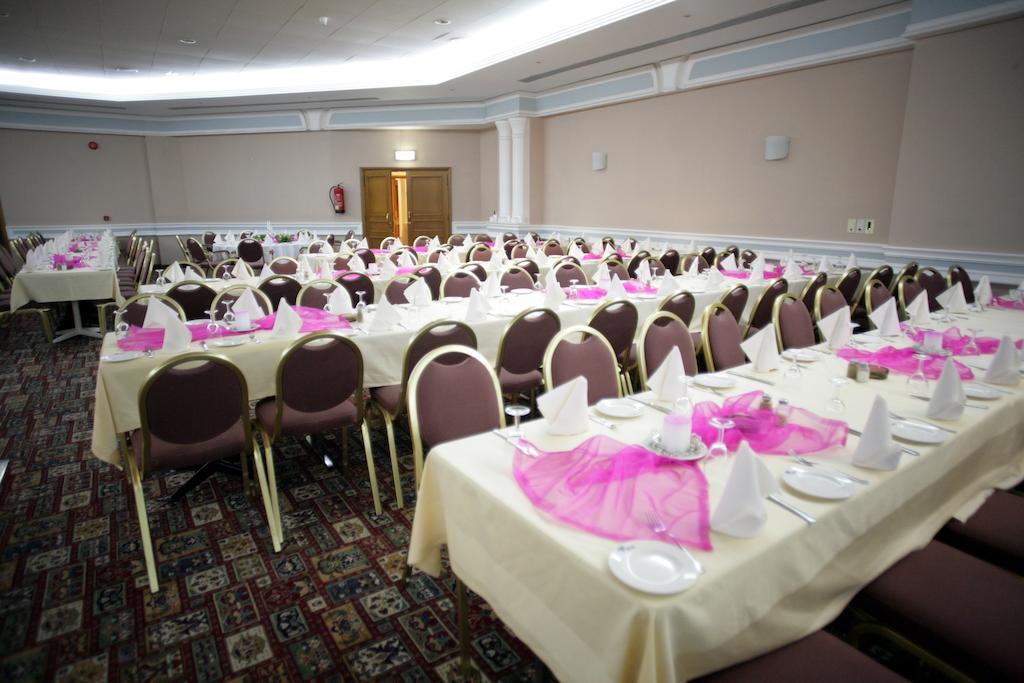 Denis Hotel Abuja Mobushipe Exterior photo