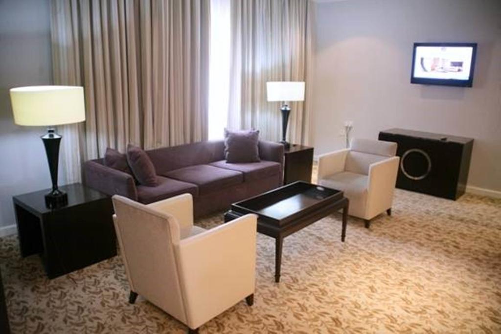 Denis Hotel Abuja Mobushipe Exterior photo